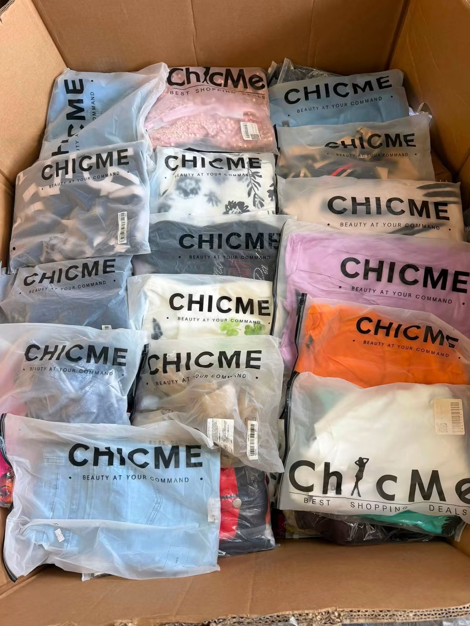 Brand CHICME Pallet - Image 8