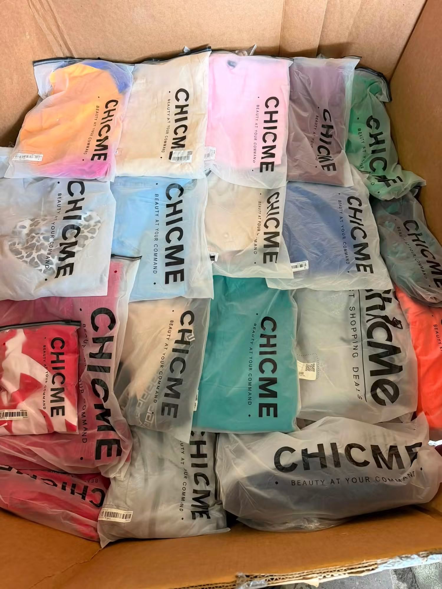 Brand CHICME Pallet - Image 7