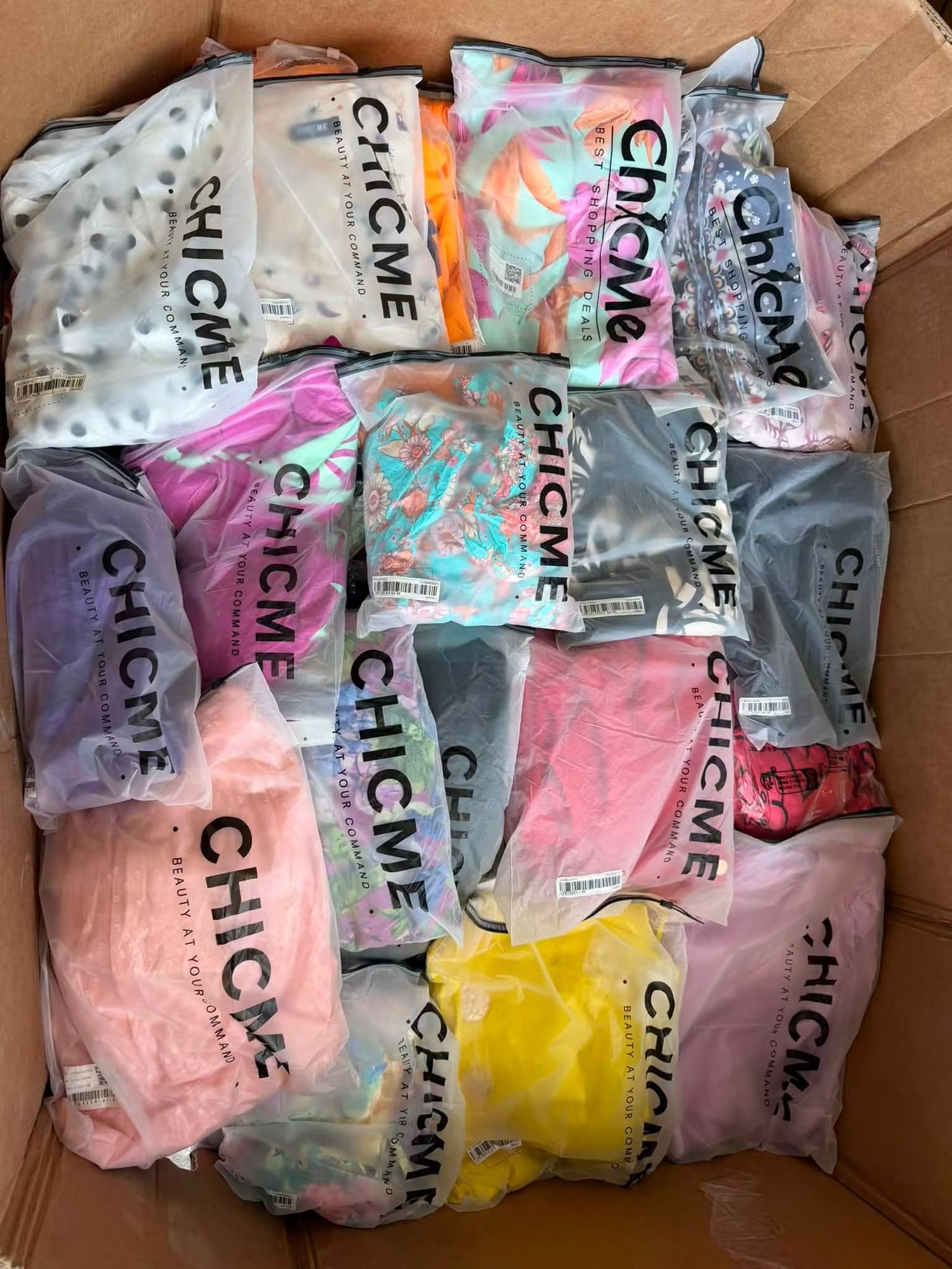 Brand CHICME Pallet - Image 5
